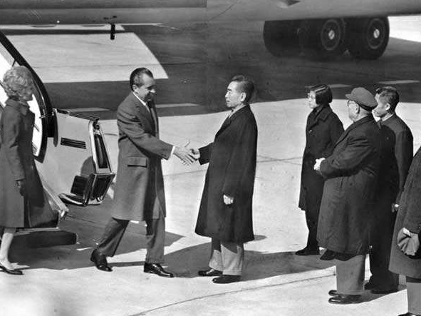 尼克松访华时间_尼克松访华的过程_尼克松访