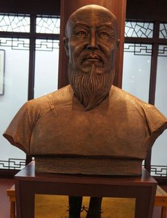 刘大櫆清朝文学家生平简介，总结和发展了桐城派散文理论