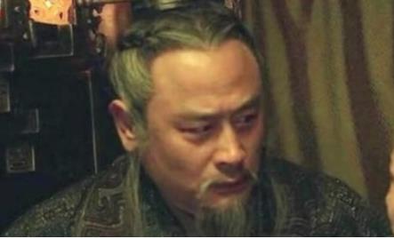 春秋战国时期的郑厉公为什么会当了两次国君？