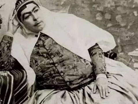 1555313968533760.png blob.png