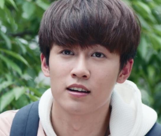 《班长殿下》叶星宇喜欢苏年年吗？他最后和谁在一起了？