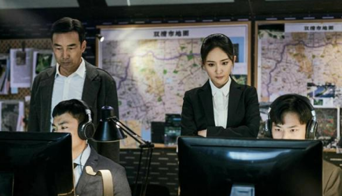 《暴风眼》是什么题材？ 网友：终于不玛丽苏 追定了