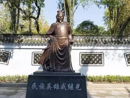 他是战功赫赫的抗倭名将 他是如何杀敌一千自身仅伤亡三人的