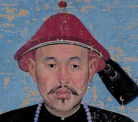 对于清朝官员而言 官位跟官阶哪一个更加重要呢