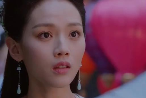 图片来源:剧照剧中的乔慧心是由周紫馨饰演的,她是新生代女演员,有着
