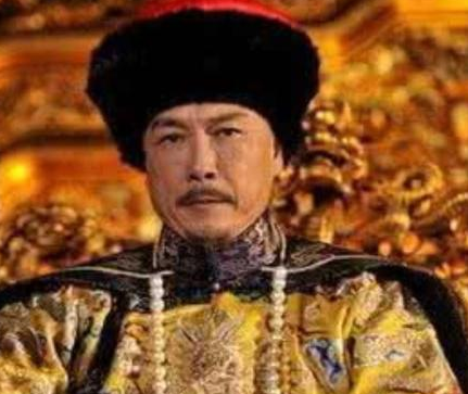 乾隆将清朝推向了顶峰 为什么交给嘉庆手里国库却是空的呢