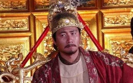 朱元璋在斩杀功臣的时候 为什么没有一个人造反