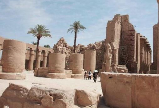 古埃及文化：文字及建筑成就