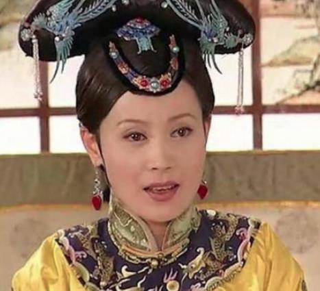 她是首位蒙古皇后，16岁就与皇太极成婚