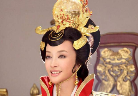 武则天在称帝的路上牺牲了哪些东西？亲生儿子都可以当作弃子！