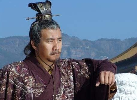 朱允炆不是嫡皇孙 朱元璋为什么选择他做为接班人呢