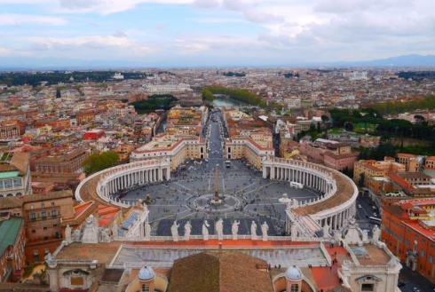 梵蒂冈是个怎么样的国家？世界上最“袖珍”的国家为何无人敢不敬？