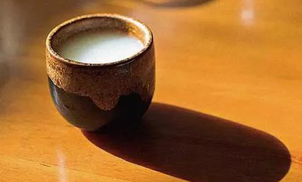 宋朝时期的人们生活富裕 当时的人都喝什么酒呢