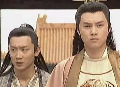 建文帝下落不明，两岁儿子被无限期幽禁，出来的时候都57岁了