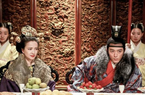 古代的“三从四德”是什么？丈夫死了，母亲真的要听儿子的吗？