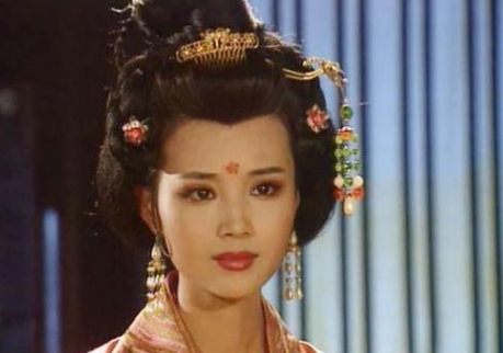 这种刑罚在古代是奇耻大辱！一位女子受罚后却引领了当代时尚？