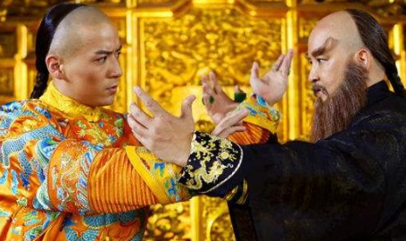 康熙为何不让鳌拜去打吴三桂 难道两虎相斗不是更好吗