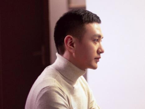 曹操挥军南下之际，鲁肃为什么前往荆州？