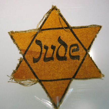 犹太人在集中营里佩戴的黄五星标志