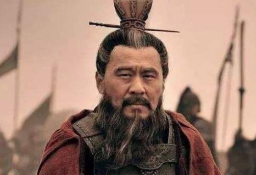 曹操做了一个梦，让他一生都不敢称帝是真的吗？