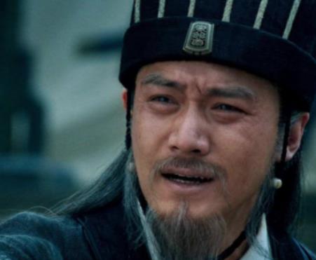 孙权曾劝诸葛亮提防这两个人，导致了后来的悲剧