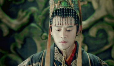 嬴政并没有赐死吕不韦，为什么吕不韦收到信后自我了断了？