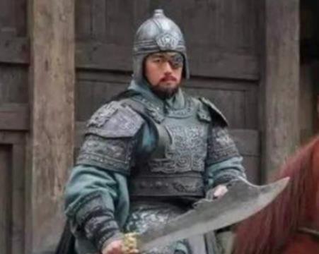 许褚：金刚大力士，一生救了曹操5次