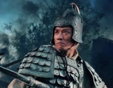 张绣害死典韦和曹昂，曹操怎么对他的？
