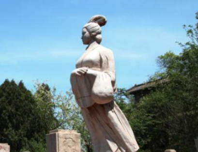传了两千年的孟姜女哭长城，历史上真的存在吗？