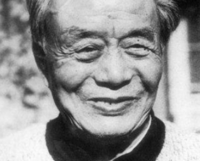 才华横溢的艾青，一辈子三次娶妻