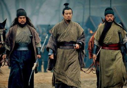 关羽明明知道攻打樊城极为困难  为什么他还要孤军奋战呢