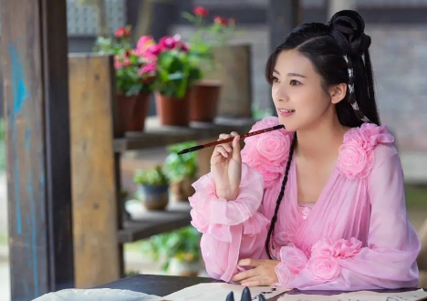 《一夜新娘》花溶的结局是什么 花溶最后和谁在一起了