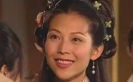 甄宓的生平怎么样？被三个男人争夺，但是最终还是被抛弃而惨死