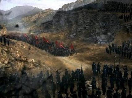 长平之战的赵军究竟是怎么死的 看看挖掘现场就知道了