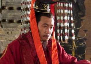 齐懿公做了哪些糊涂事？他为什么囚禁他的嫂子？