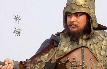 许褚作为曹操贴身护卫可以五子良将任何人 为什么他还会被张飞暴打呢