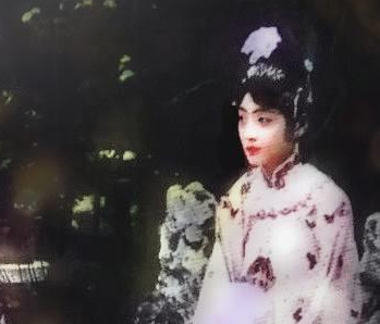 清朝最后一位皇后婉容，她为什么会在监狱里结束自己的一生？