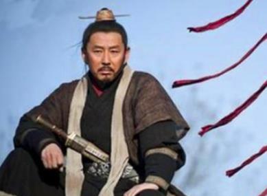 刘邦称帝后，为何处死一位恩人封赏一位仇人？