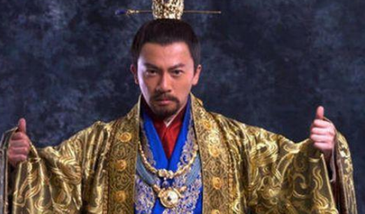 东汉最强外戚！拥立了三个皇帝，最后却不得已服毒而死！