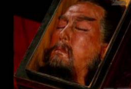 关羽死在孙吴之后 为何孙权会将他的头送给曹操呢