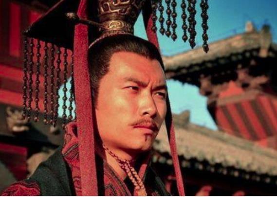 曹操为何坚决不自立为帝？原因是什么？