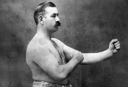 历史上最强的拳王是谁？他有哪些传奇故事？