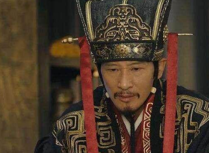 曹操性格狡诈，荀彧为什么愿意跟随他？