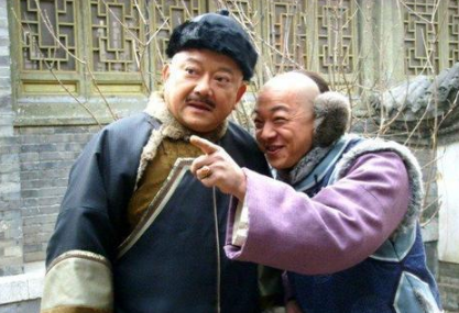 和珅最怕的人不是乾隆!也不是纪晓岚和刘墉，而是他！
