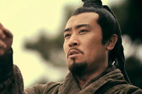 曹操为什么会在赤壁之战中失败呢 仅仅是火攻那么简单吗