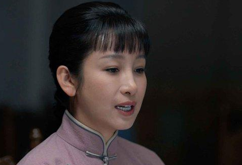 《老酒馆》谷三妹为什么要入伙？谷三妹有什么目的？