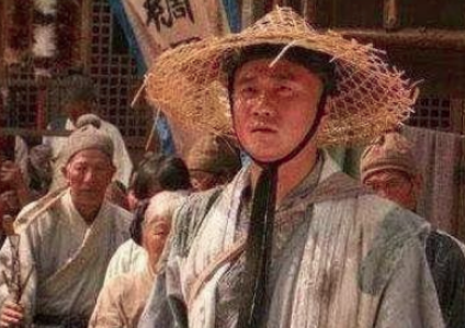 朱元璋扮成乞丐去要饭，回来后处死五位大臣