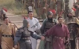 杜畿：为曹操打下了一个郡，被曹操封为杜伯侯