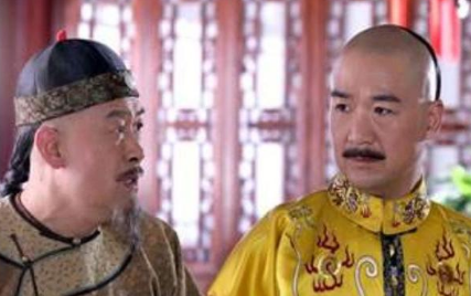 常言都说升官很难 此人却因为老爹的名字被皇帝连升三级