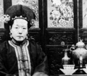 婉贞与慈禧是什么关系？她是落选秀女，儿子阴差阳错当上皇帝